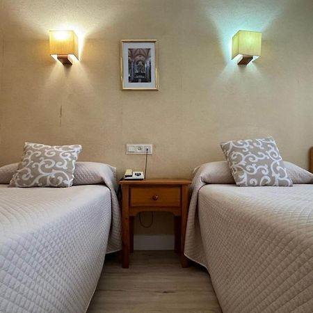 Hostal Atienzar 알바세테 외부 사진