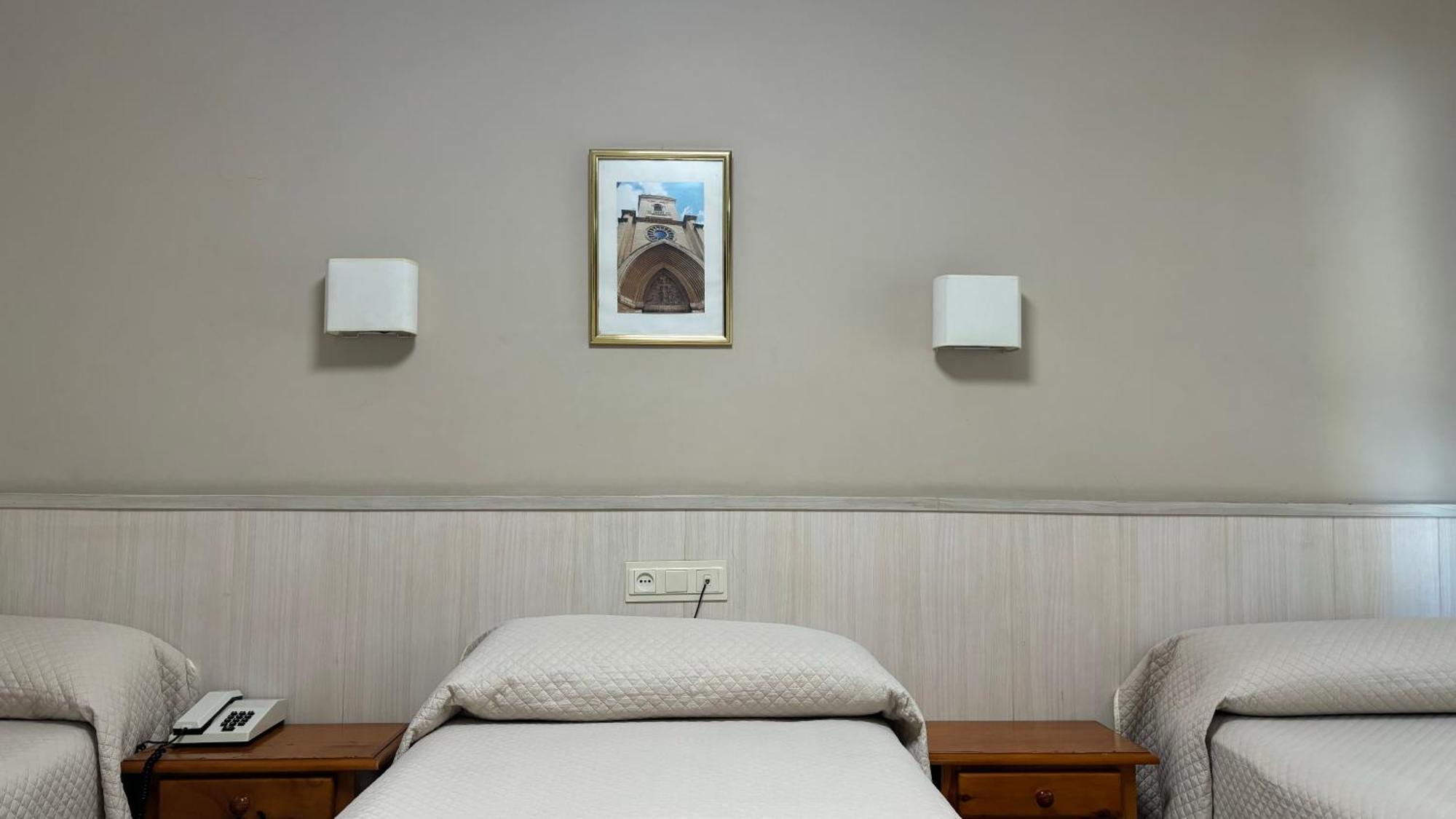 Hostal Atienzar 알바세테 외부 사진