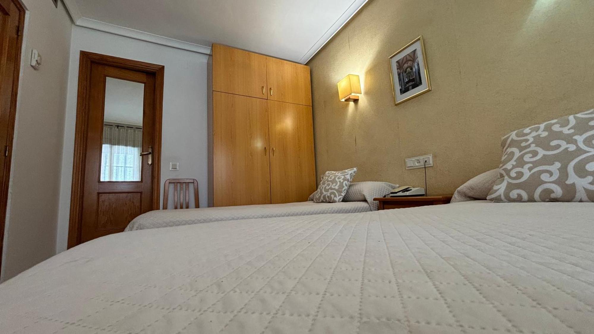 Hostal Atienzar 알바세테 외부 사진