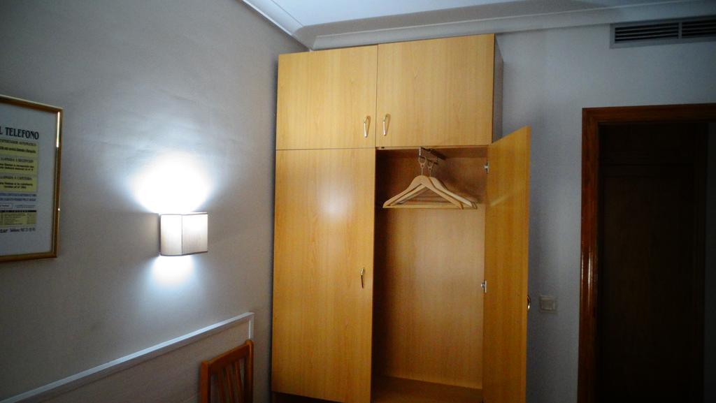 Hostal Atienzar 알바세테 외부 사진