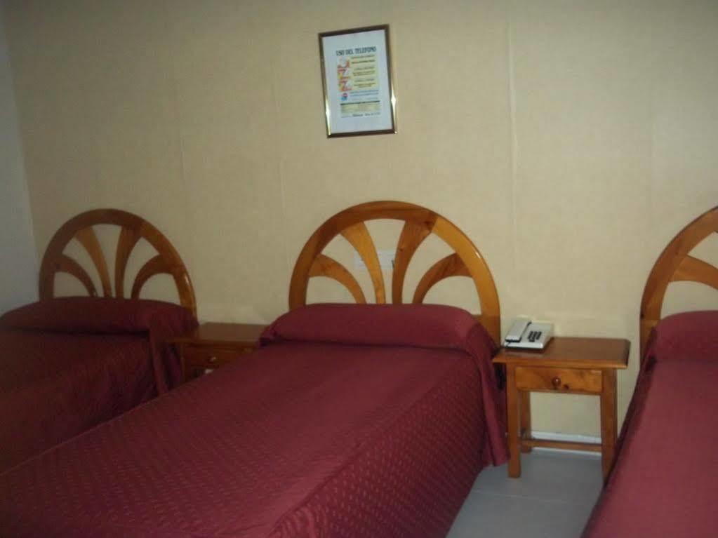 Hostal Atienzar 알바세테 외부 사진