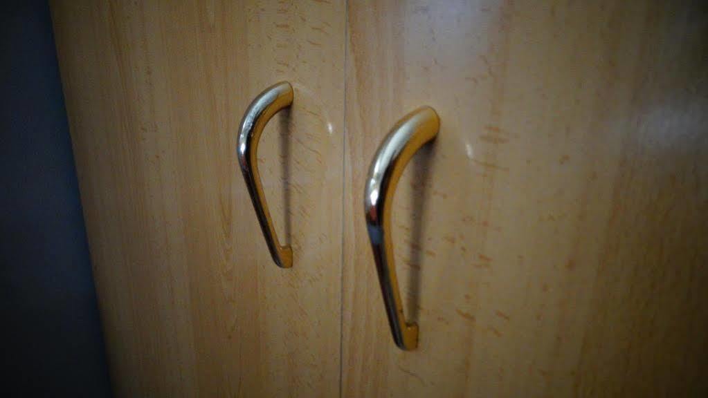 Hostal Atienzar 알바세테 외부 사진