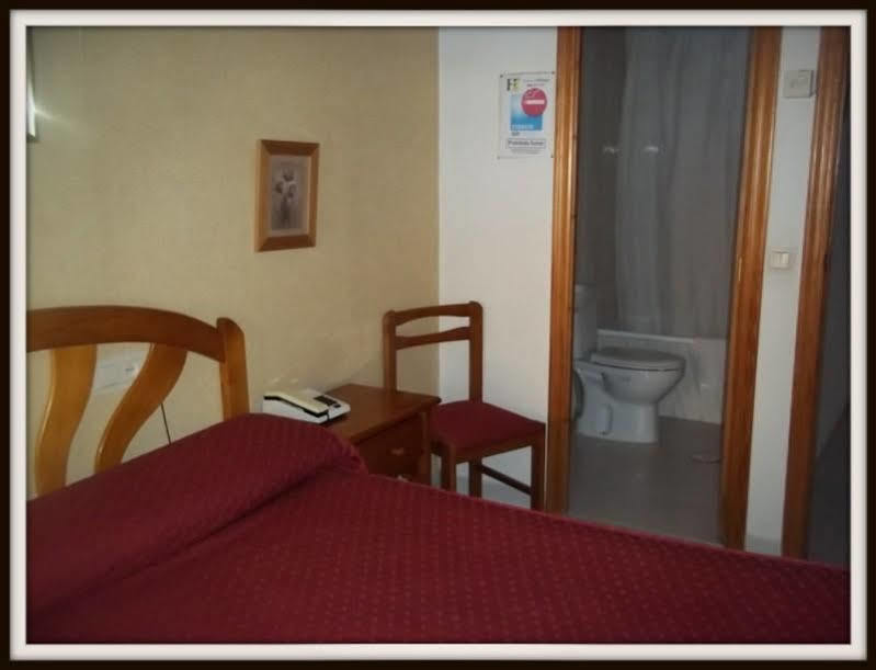 Hostal Atienzar 알바세테 외부 사진